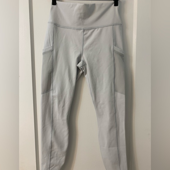 On-The-Go Legging (Short Length) - Picture 1 of 4